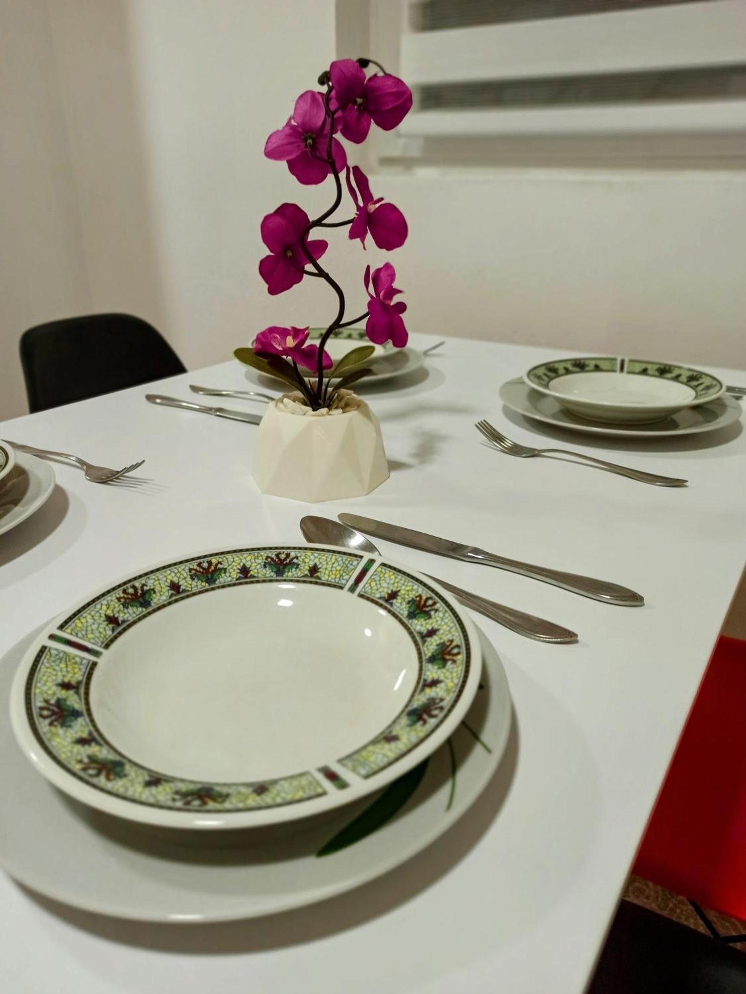 Bayt Apartment - Free Parking Sarajevo Bagian luar foto