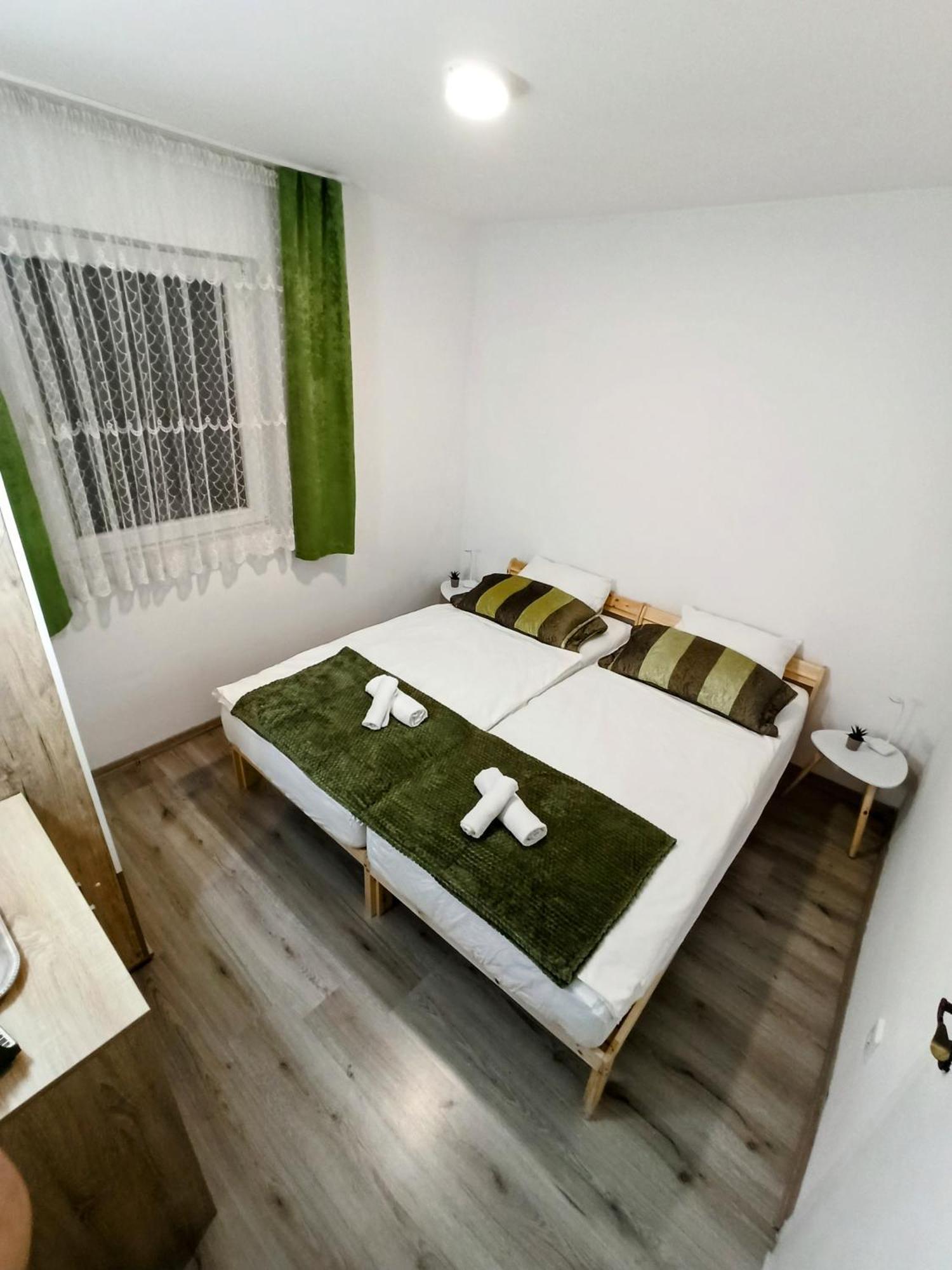 Bayt Apartment - Free Parking Sarajevo Bagian luar foto