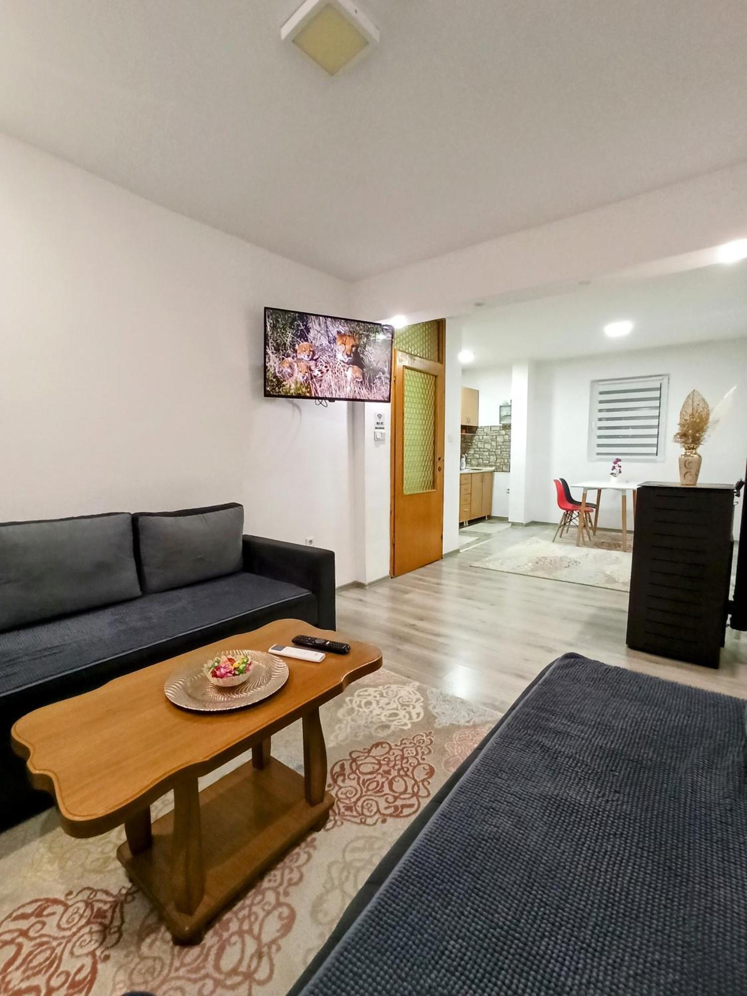Bayt Apartment - Free Parking Sarajevo Bagian luar foto