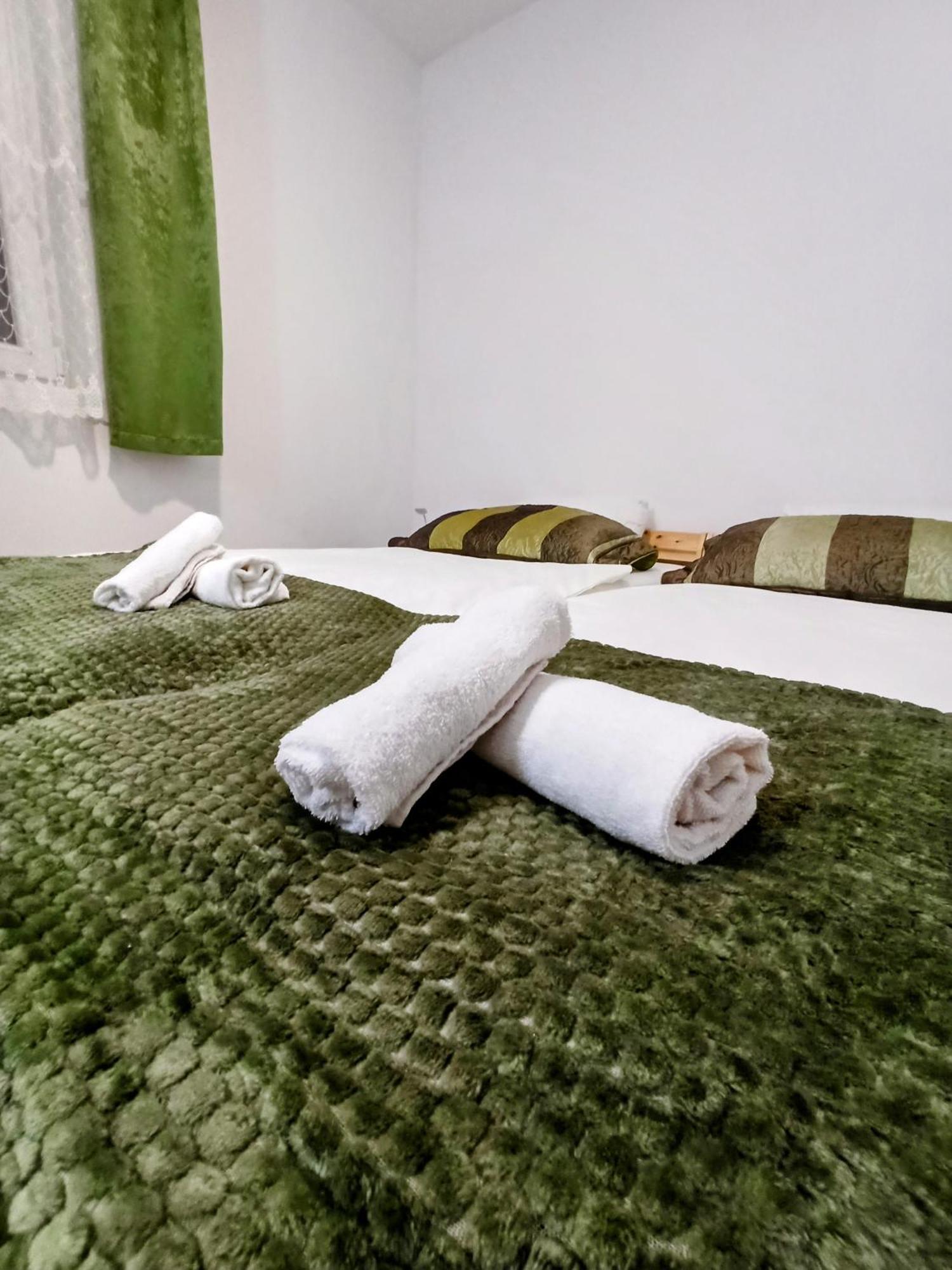 Bayt Apartment - Free Parking Sarajevo Bagian luar foto